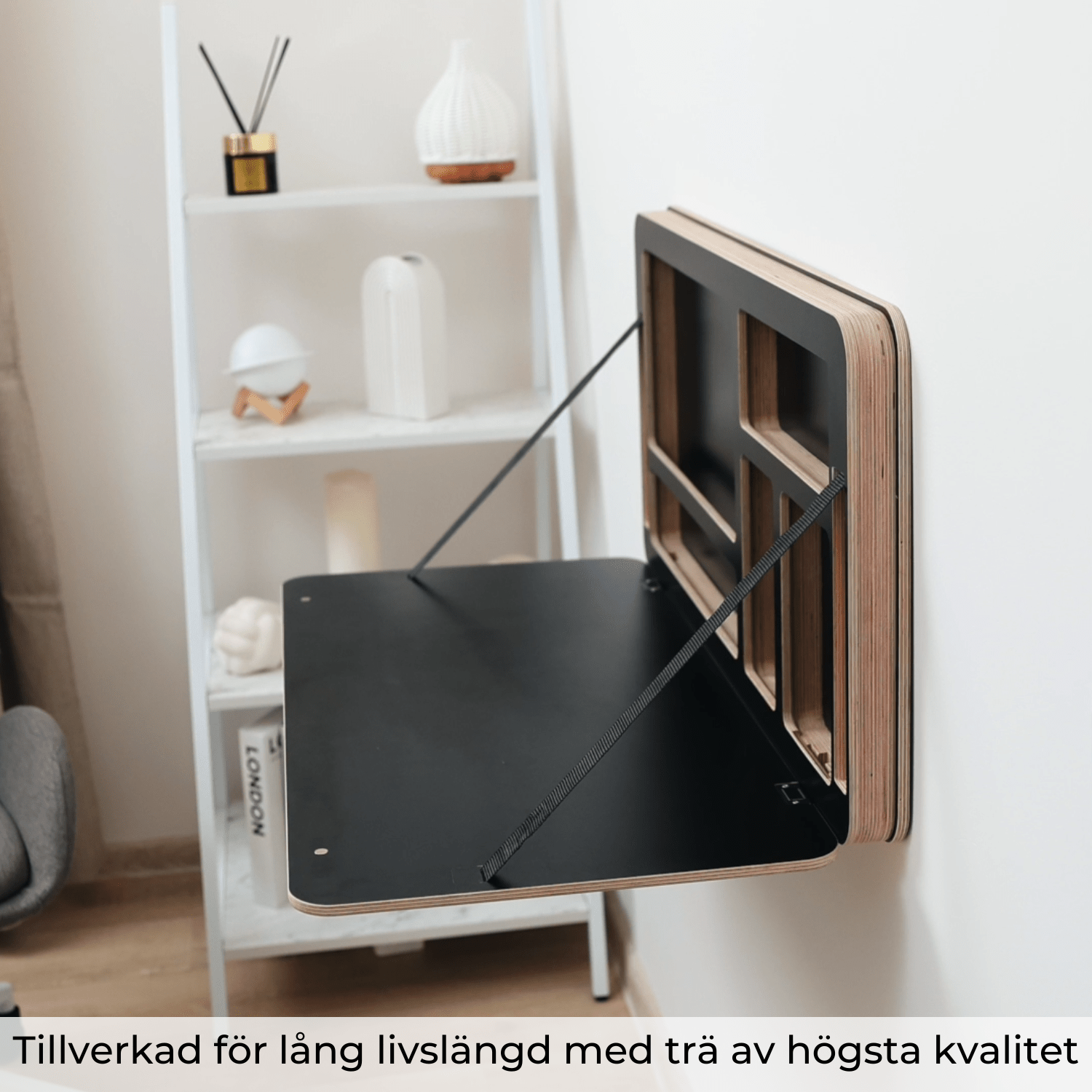 Fällbart skrivbord för väggen | NordicDesk