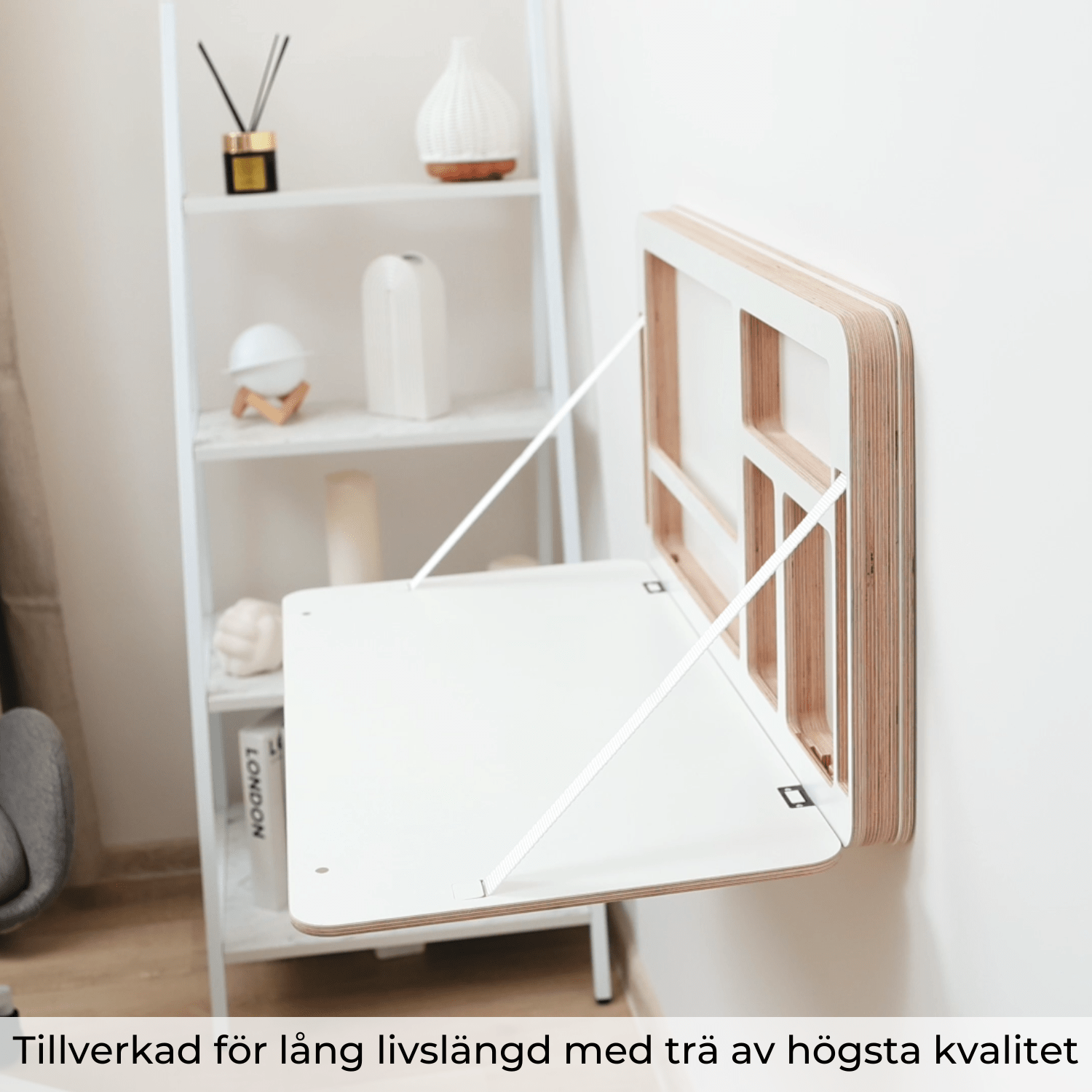 Fällbart skrivbord för väggen | NordicDesk
